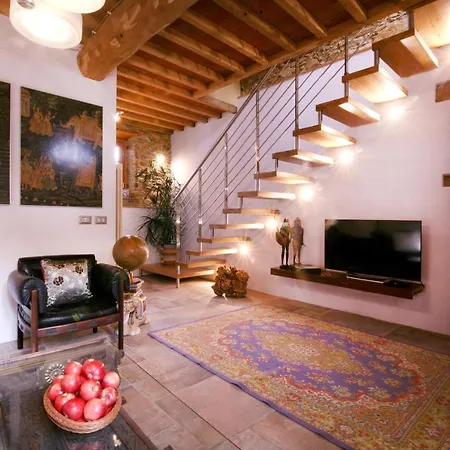 Lucca Refined Convent With Pool And Wi-fi SantʼAndrea di Compito