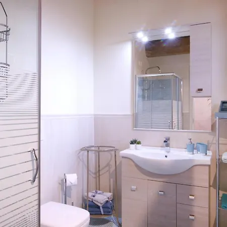 Lucca Refined Convent With Pool And Wi-fi 펜션 *