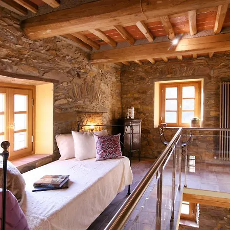 펜션 Lucca Refined Convent With Pool And Wi-fi
